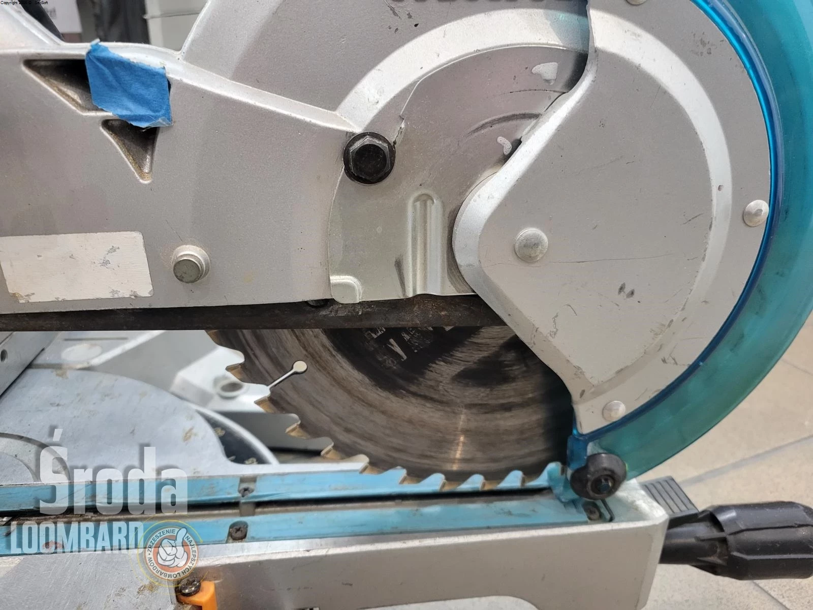 uzywana-ukosnica-makita-ls1018l-solo-srednica-tarczy-260