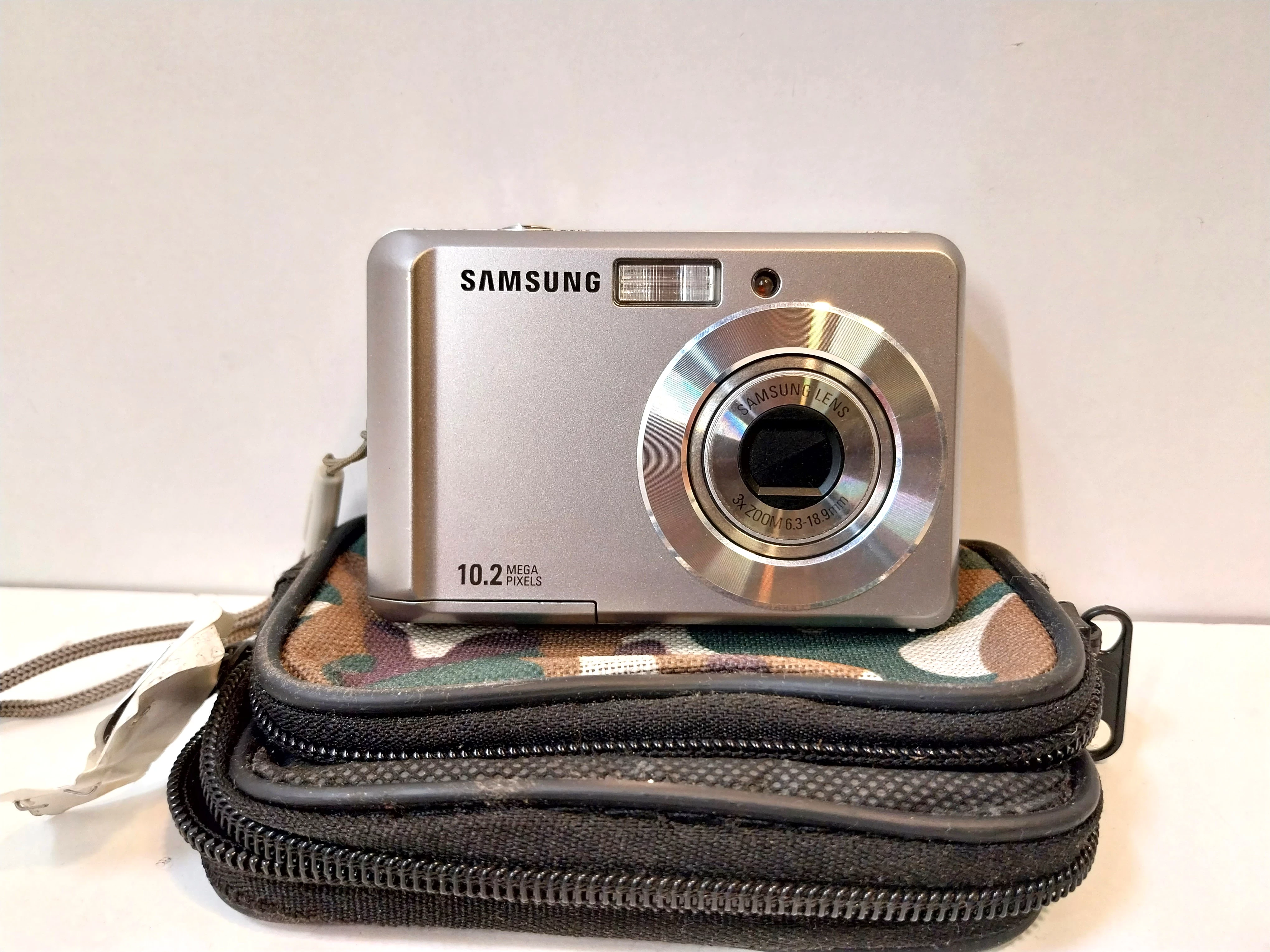 aparat-fotograficzny-samsung-es15-osiedle-centrum-d1-krakow