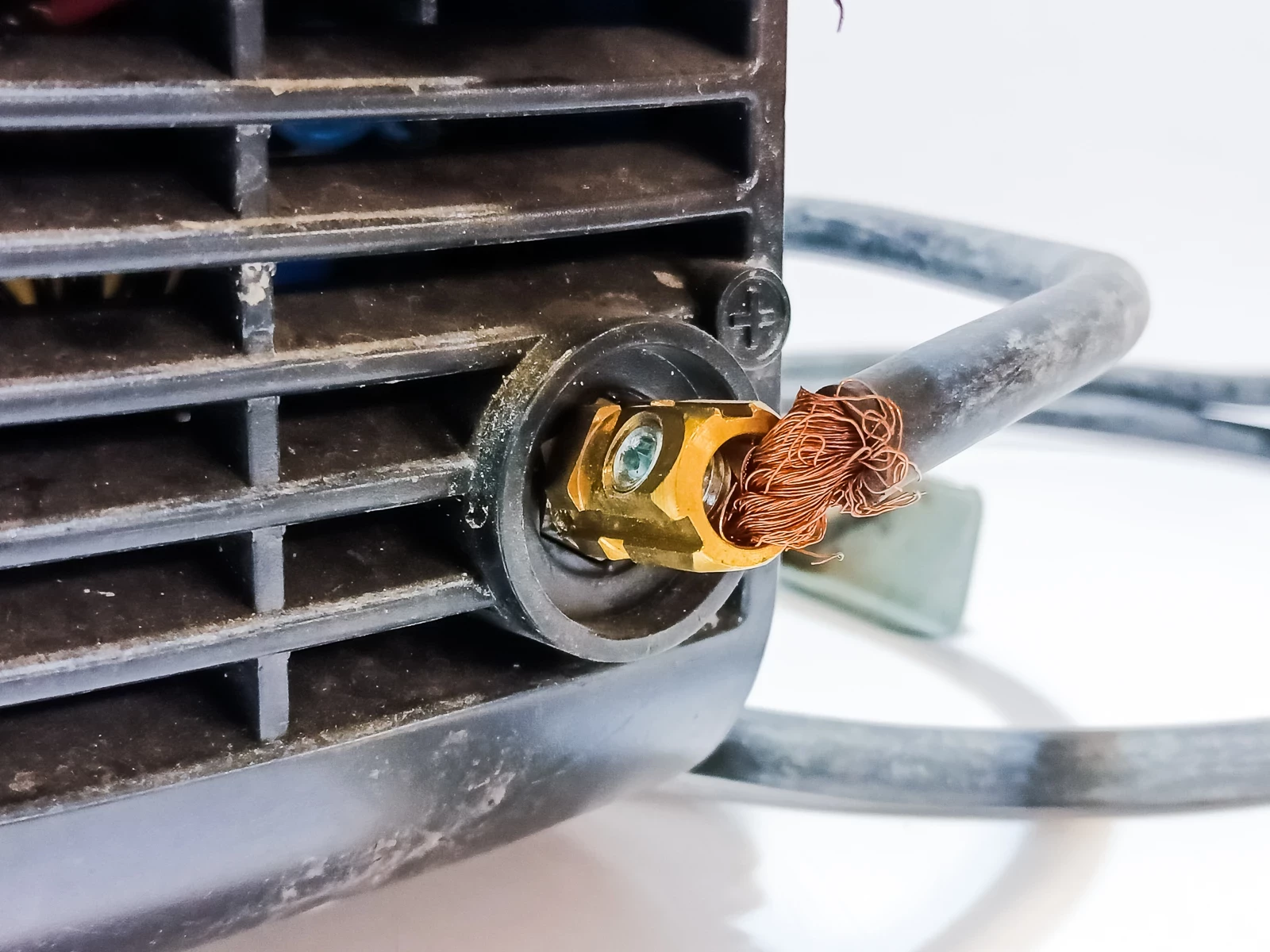 spawarka-inwertorowa-most-ponte-200-stan-uzywany