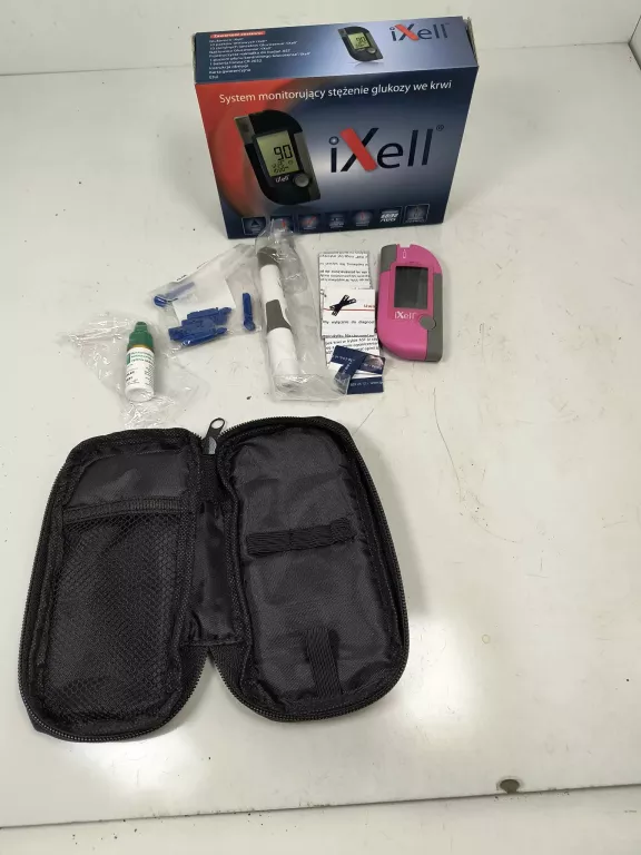 GLUKOMETR IXELL + NAKŁUWACZ GLUCOSENSE