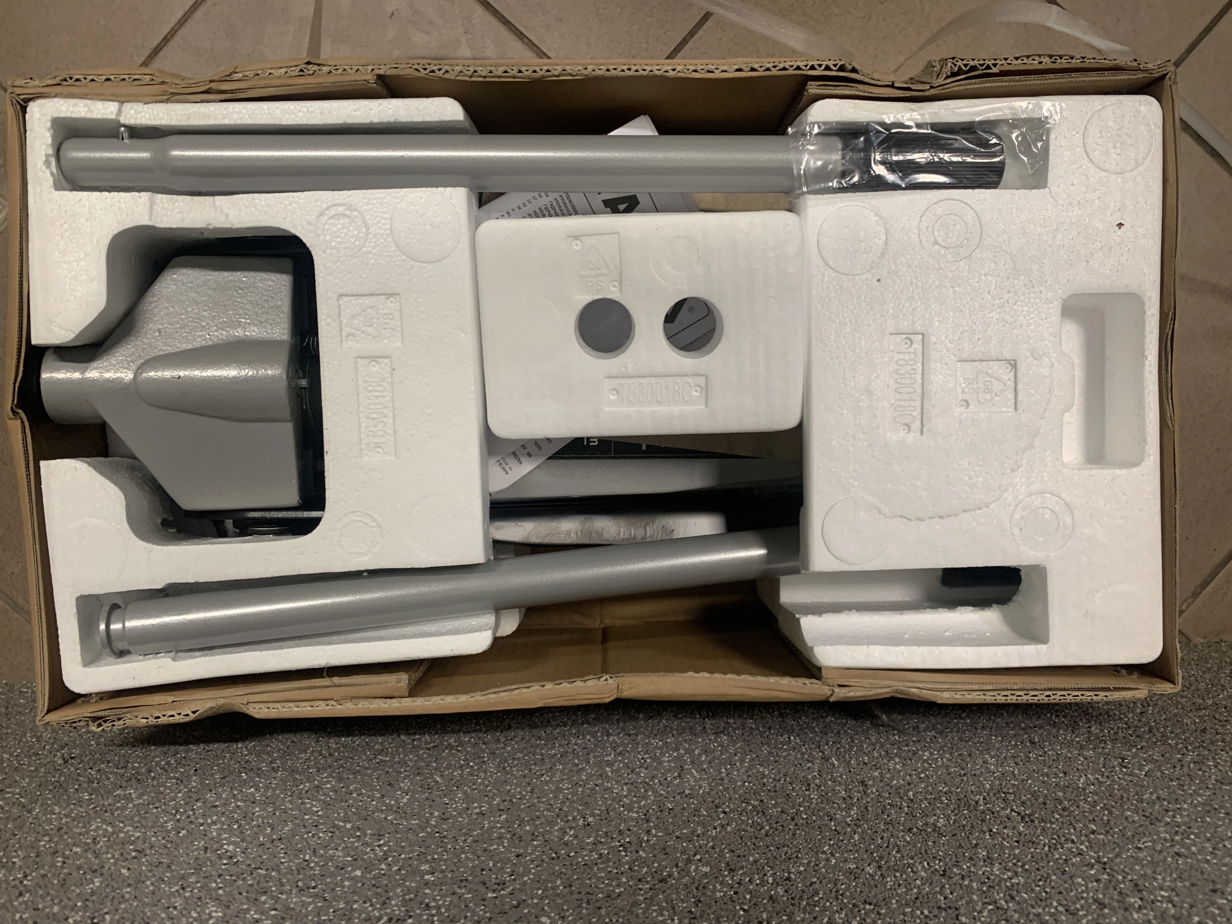 podnosnik-hydrauliczny-yato-yt-1721-idela-polecam-ean-gtin-5906083917219