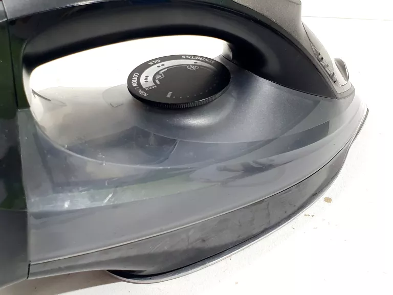 ŻELAZKO PHILIPS DST5040/80 2600W CZARNY
