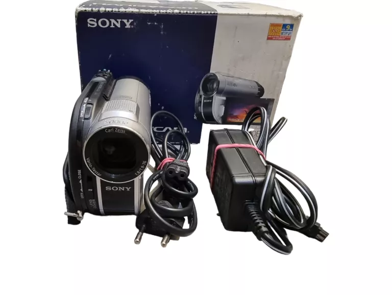 KAMERA SONY DCR-DVD110E