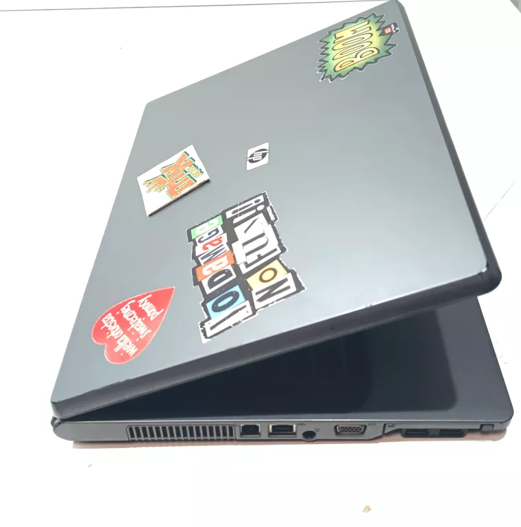 LAPTOP HP 530 + ZASILACZ
