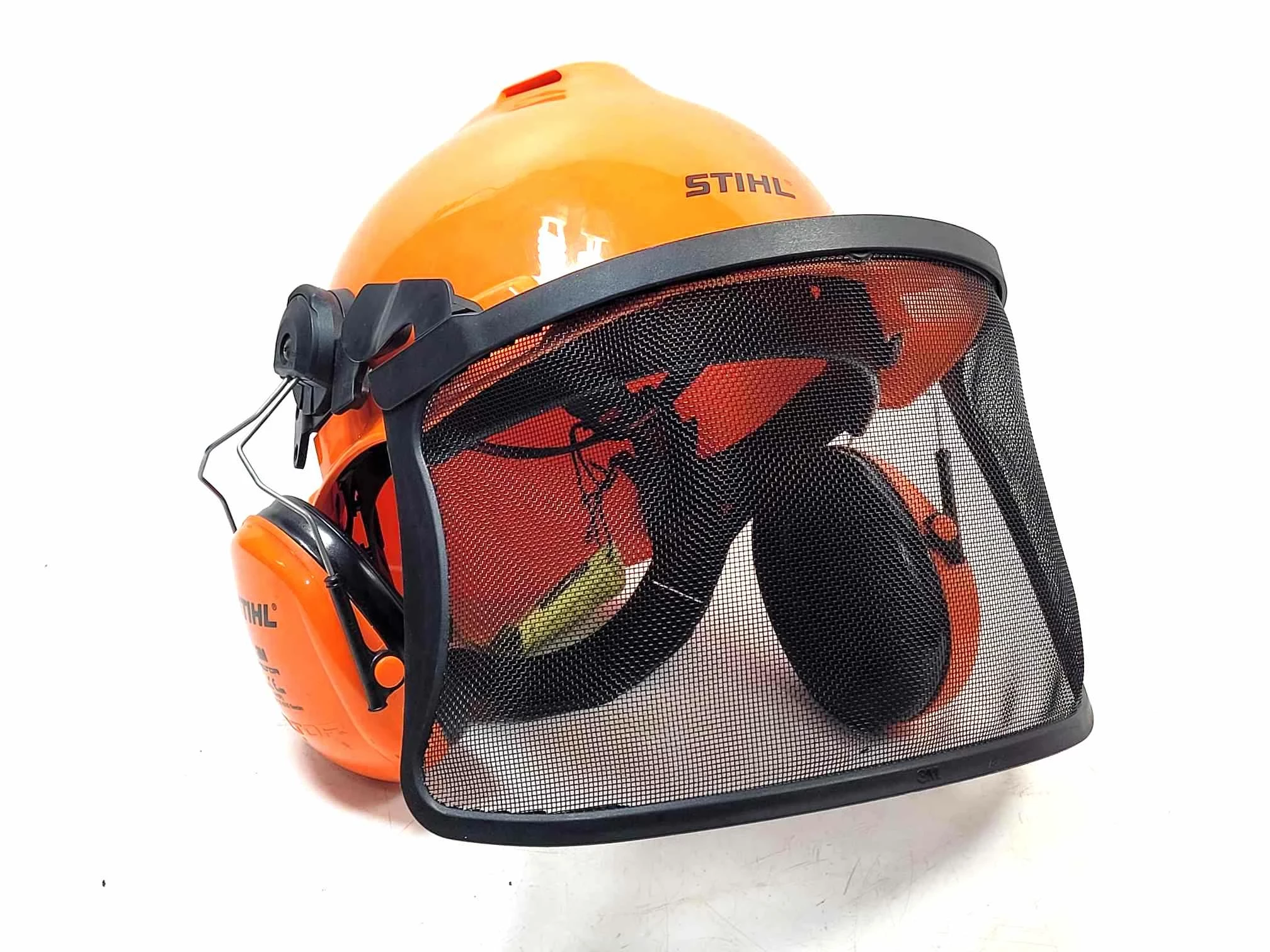 zestaw-dla-drwala-peltor-3m-kask-oslona-twarzy-oraz-nauszniki-stihl-ean-gtin-0886661919147