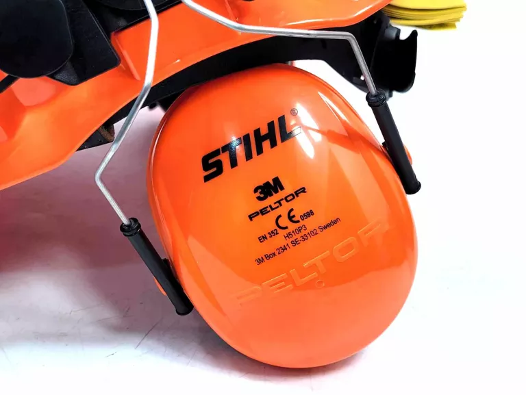 zestaw-dla-drwala-peltor-3m-kask-oslona-twarzy-oraz-nauszniki-stihl-stan-uzywany