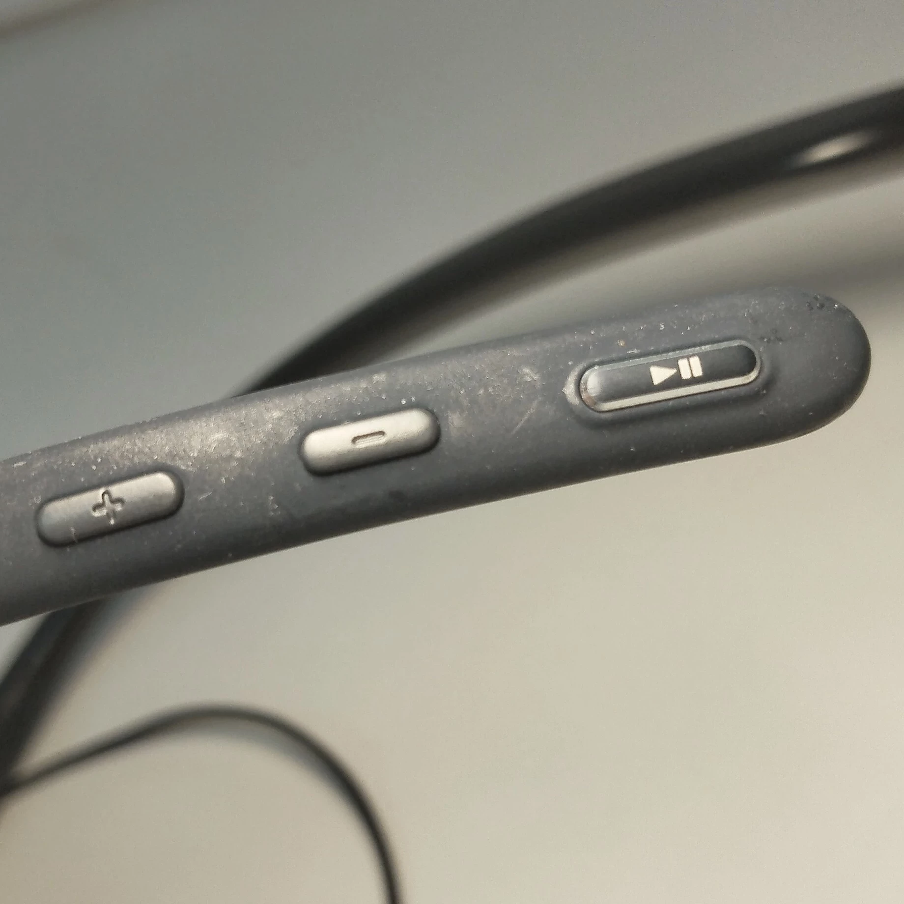 sluchawki-samsung-level-u-pro-pudelko-ean-gtin-8806088082837