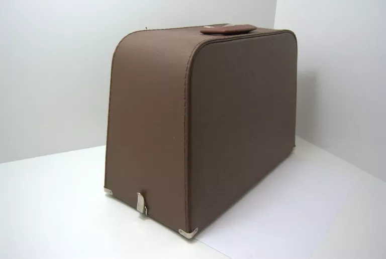 maszyna-do-szycia-predom-lucznik-455-marka-lucznik