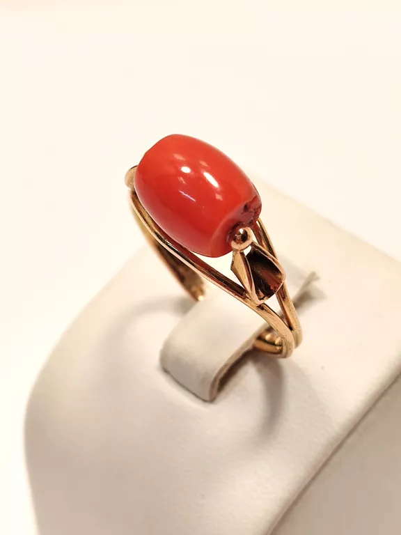 zloty-pierscionek-z-koralem-274g-r16-mikolaja-reja-21-zamosc