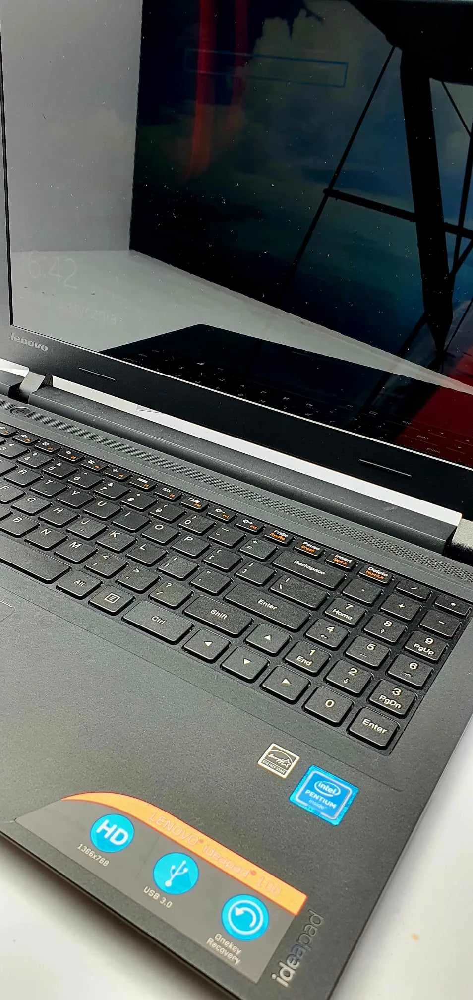 laptop-lenovo-ideapad-100-80mj-4ram-przekatna-ekranu-156