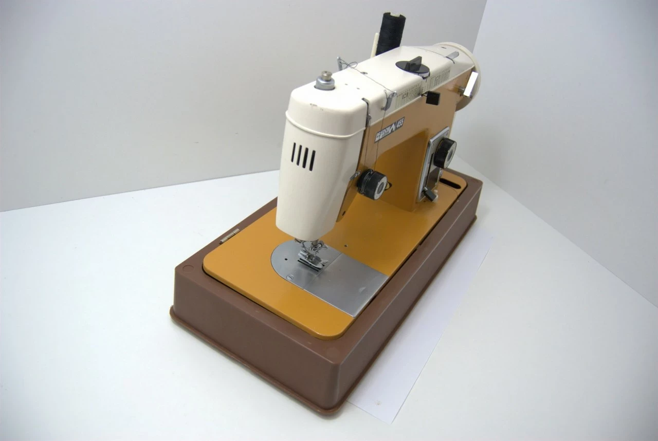 maszyna-do-szycia-predom-lucznik-455-marka-lucznik