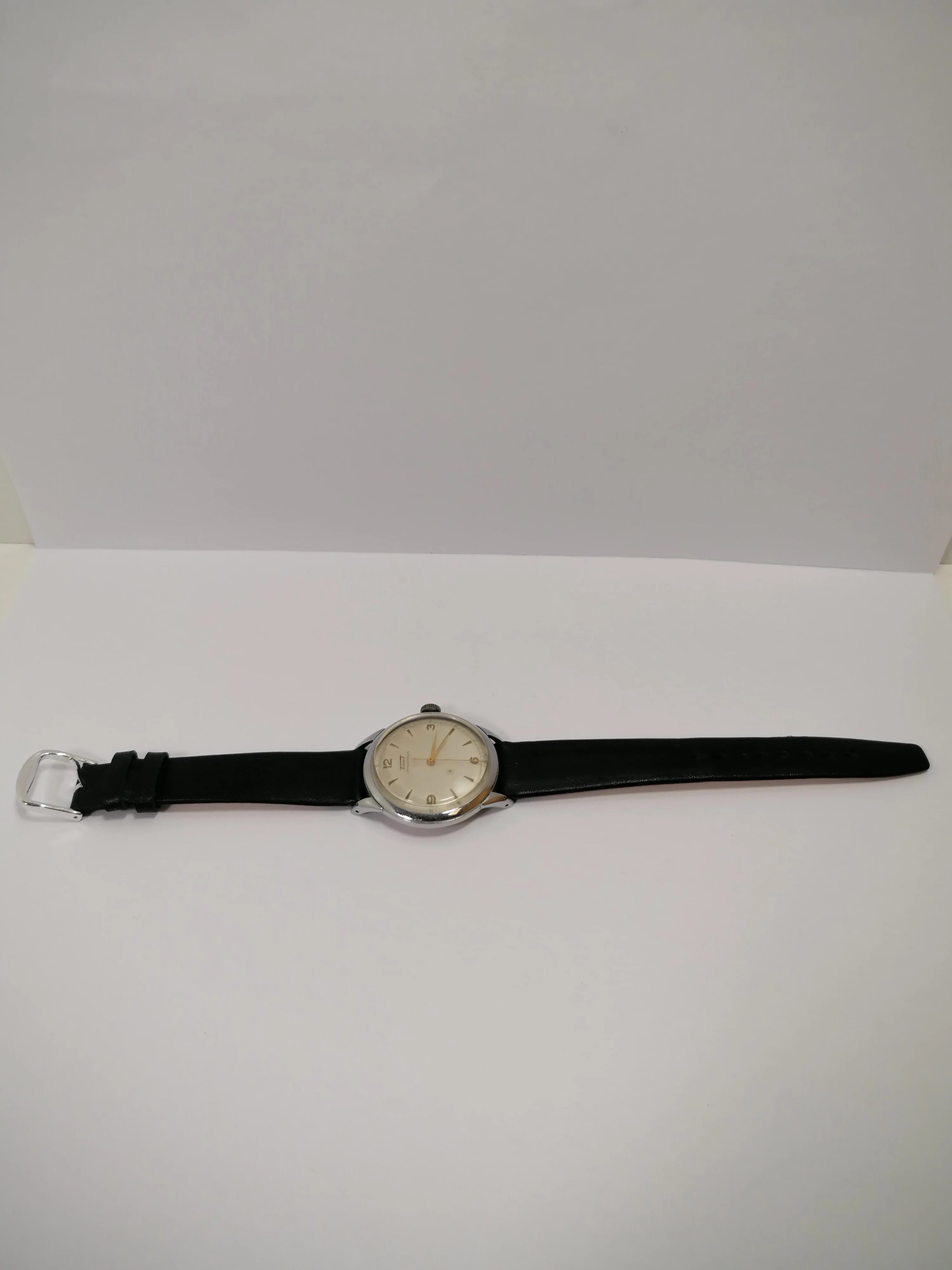 zegarek-tissot-antimagnetique-funkcje-brak