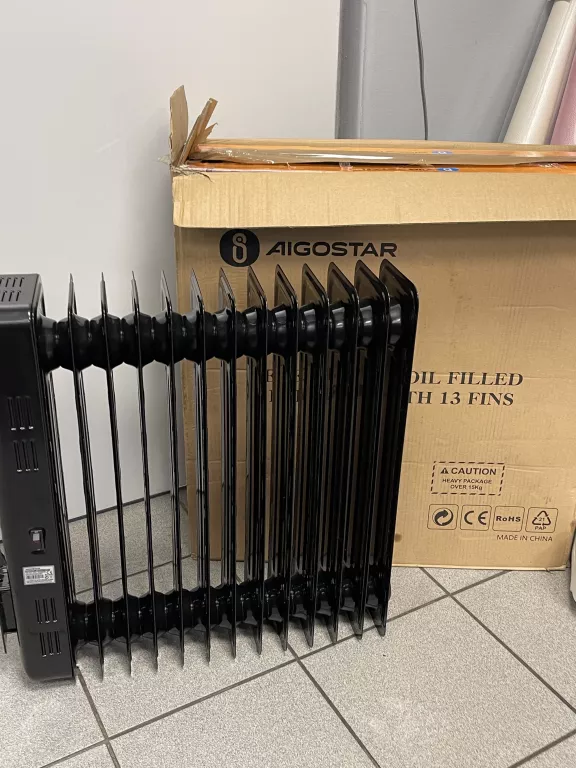 GRZEJNIK AIGOSTAR 330000JHH