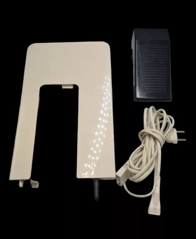 maszyna-do-szycia-lucznik-884-kolor-dominujacy-bezowybrazowy