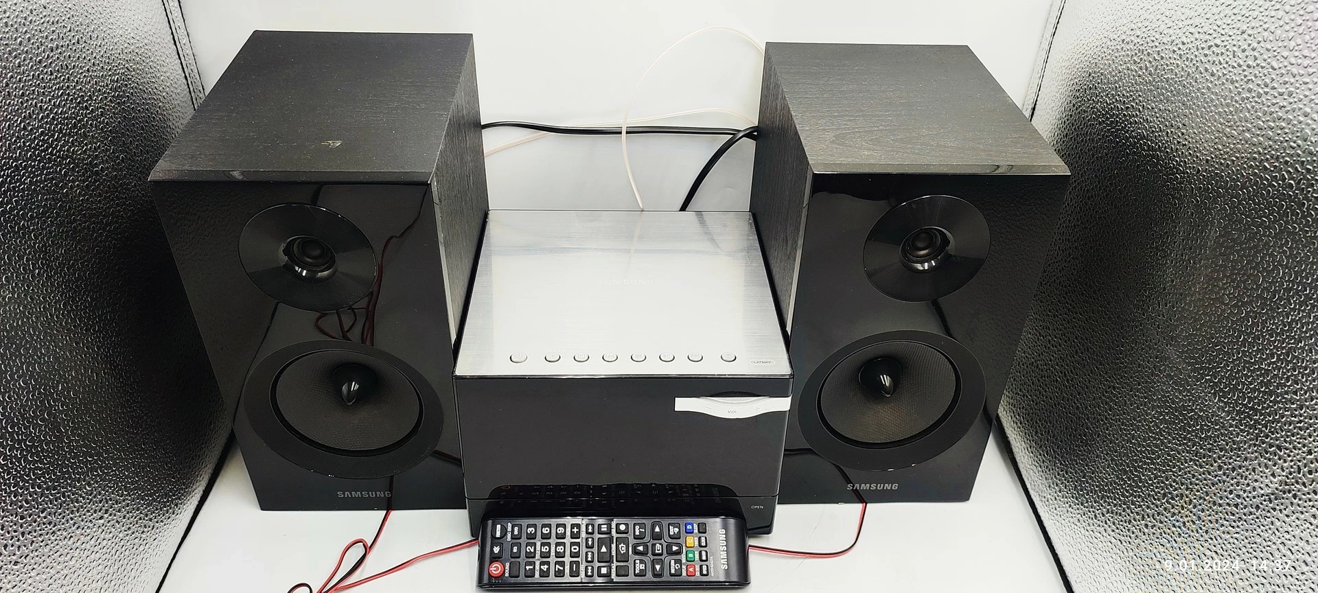 mini-wieza-samsung-mm-e330d-stan-uzywany