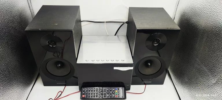 mini-wieza-samsung-mm-e330d-stan-uzywany