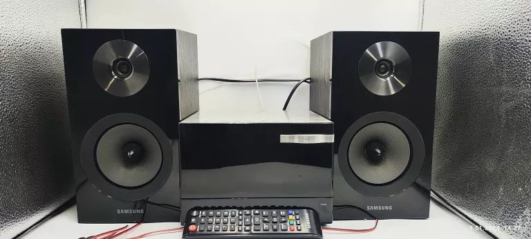 mini-wieza-samsung-mm-e330d-swietlikow-8-warszawa