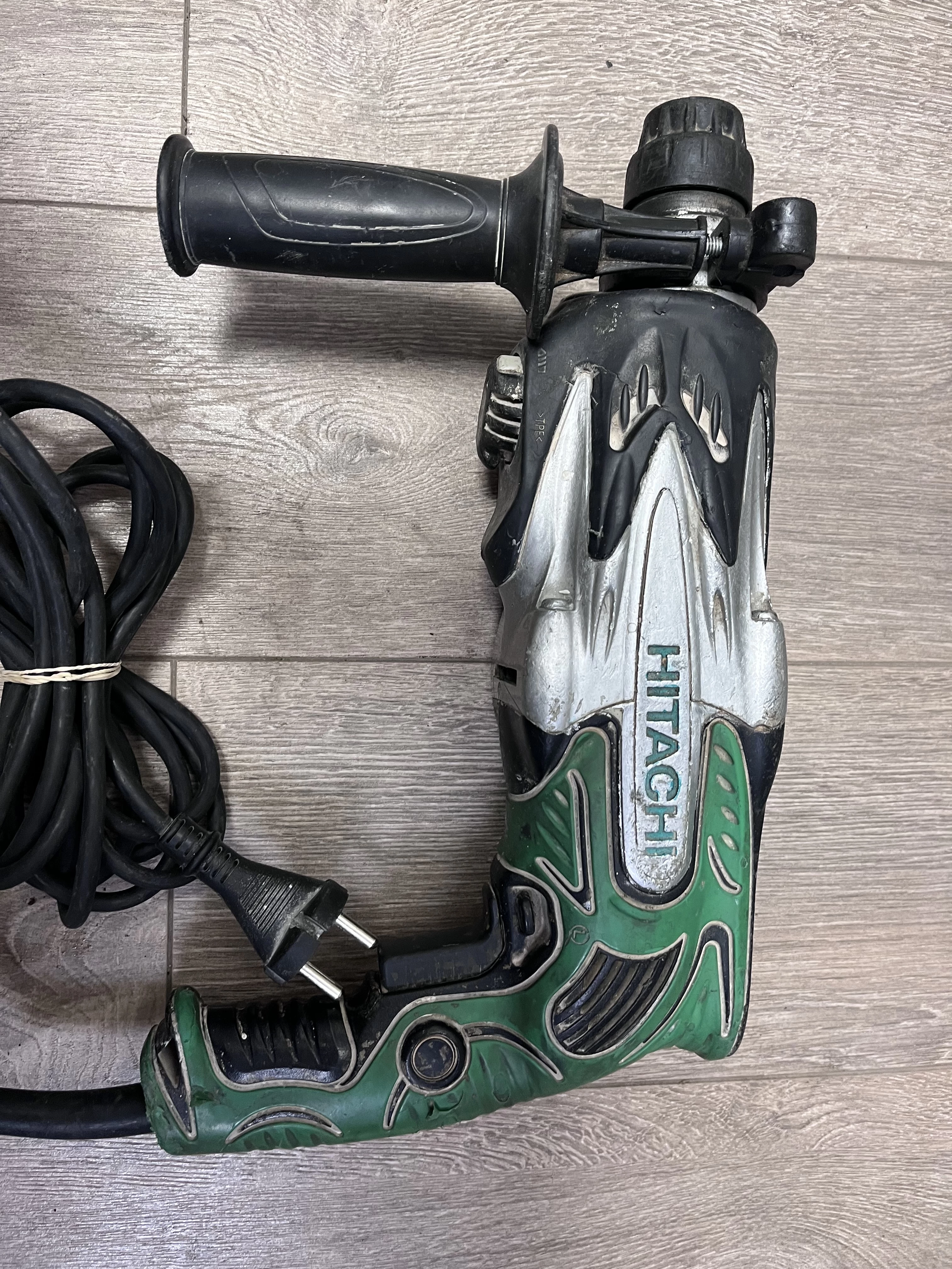 mlotowiertarke-hitachi-dh24pc3-marka-hitachi