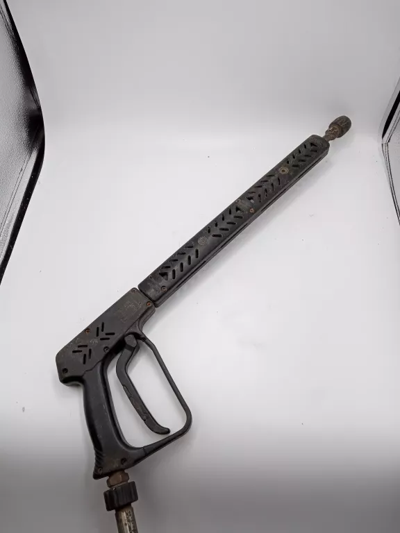 karcher-410-myjka-cisnieniowa-napiecie-zasilania-23000