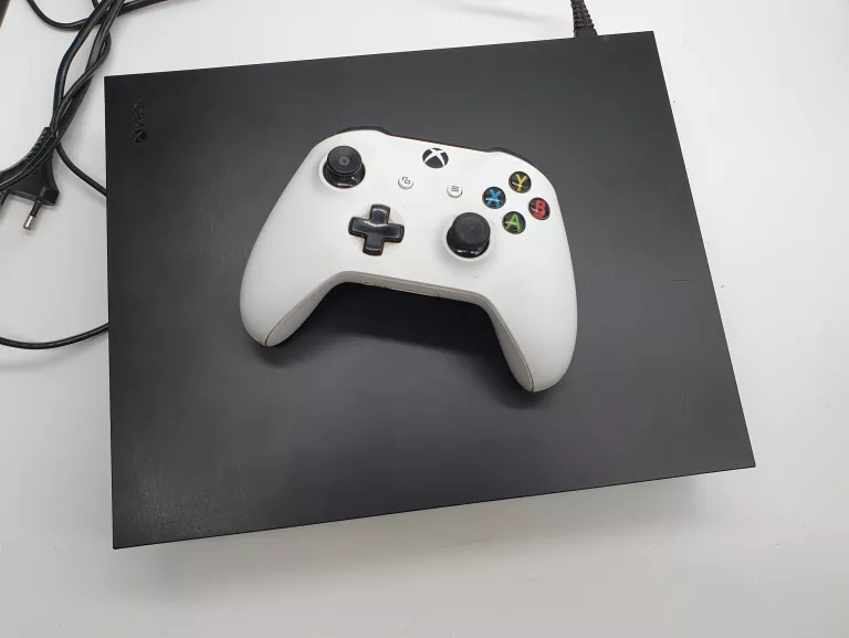 KONSOLA XBOX ONE X