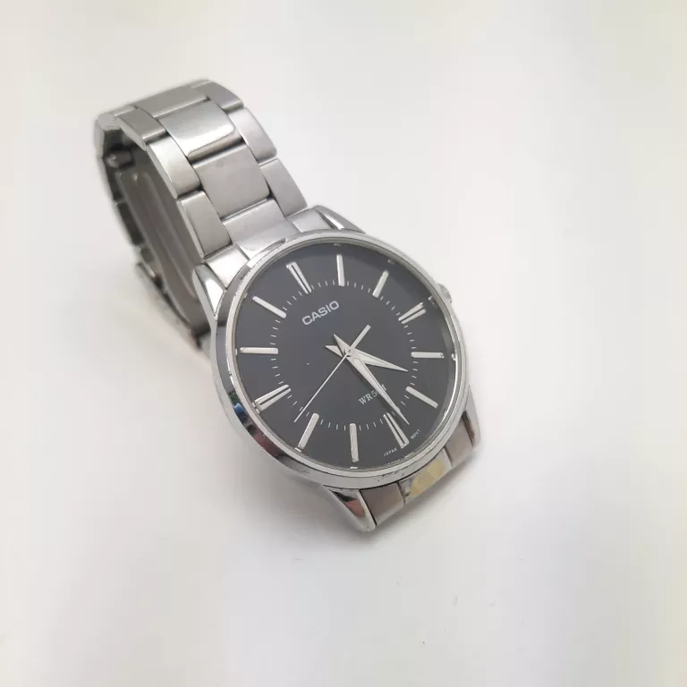 klasyczny-zegarek-meski-casio-mtp-1303p-stan-uzywany