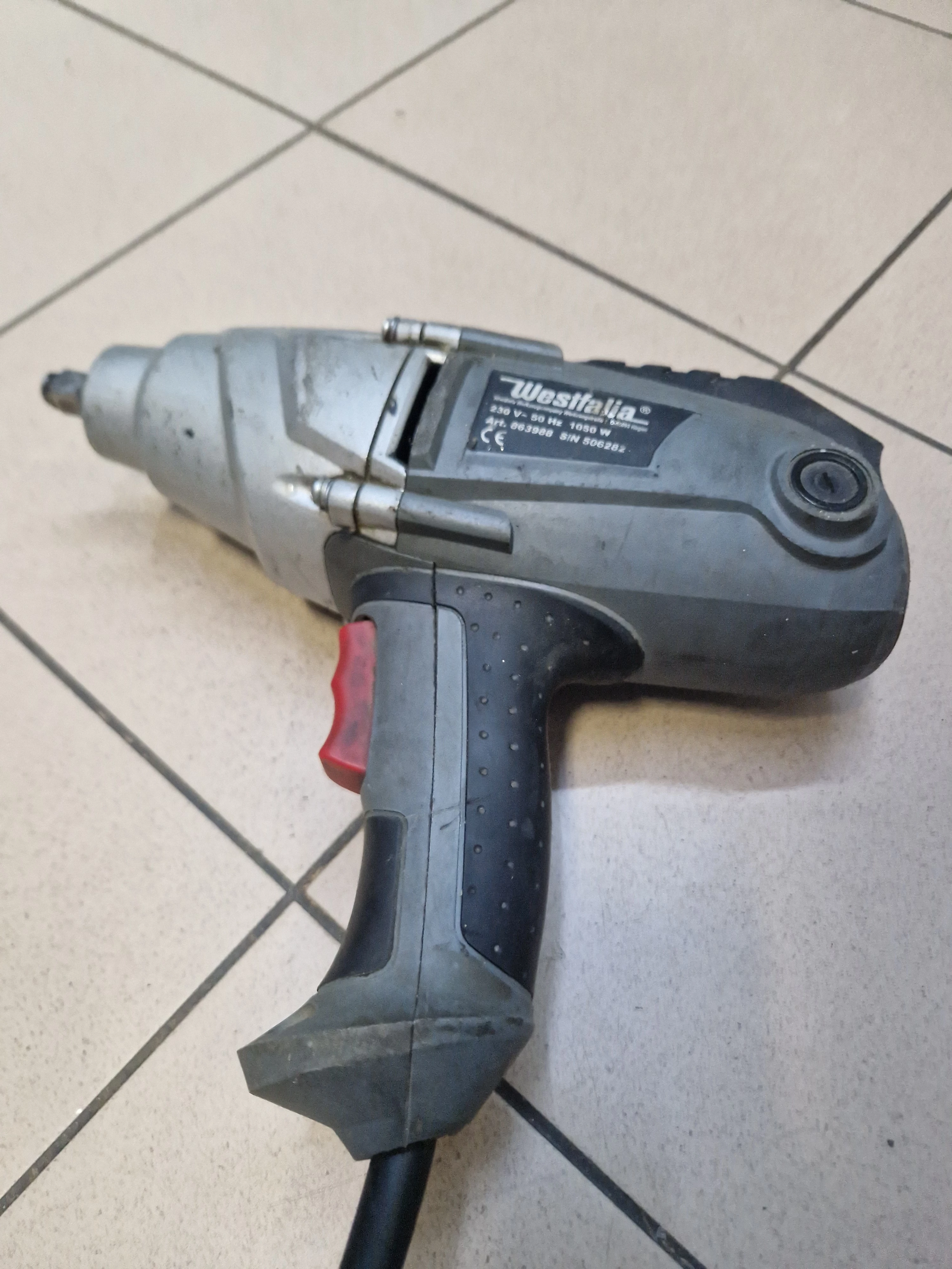 elektryczny-klucz-udarowy-westfalia-1050w-regulacja-lcd-ean-gtin-4040746308745