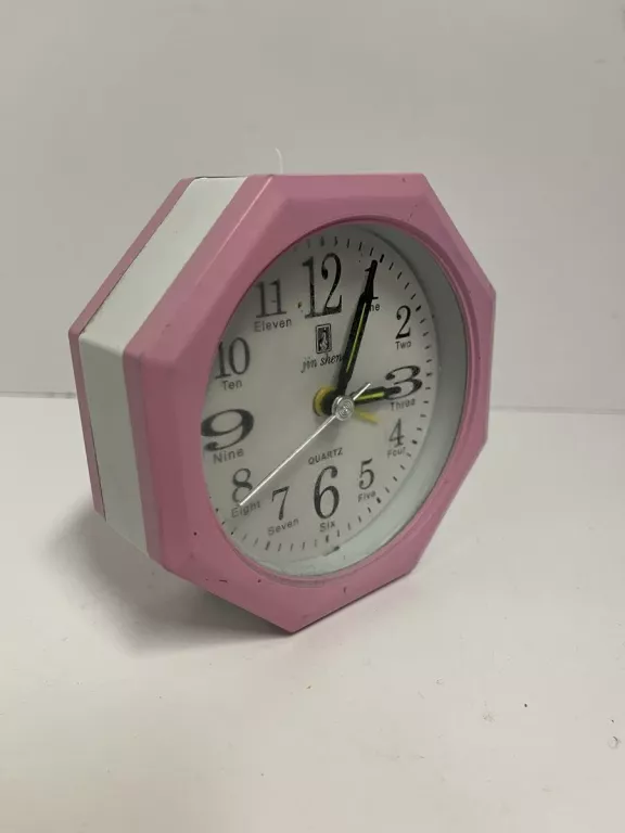 klasyczny-rozowy-budzik-polecam-typ-budzik