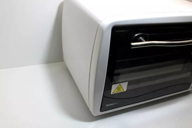 MINI PIEKARNIK SELECLINE KR-62-14A