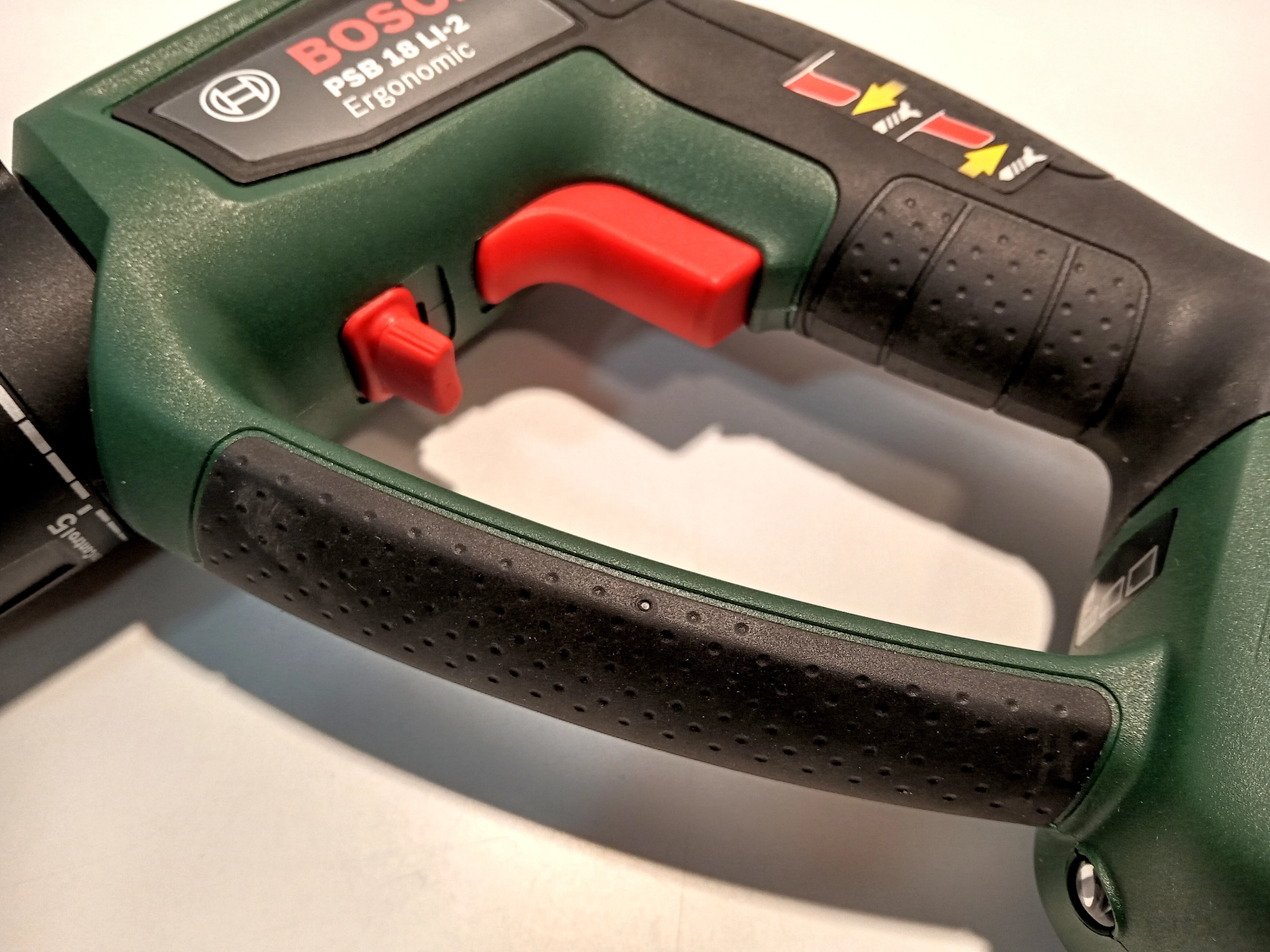 wiertarka-akumulatorowa-bosch-psb-18-li-2-akumulator-25ah-ean-gtin-3165140814218