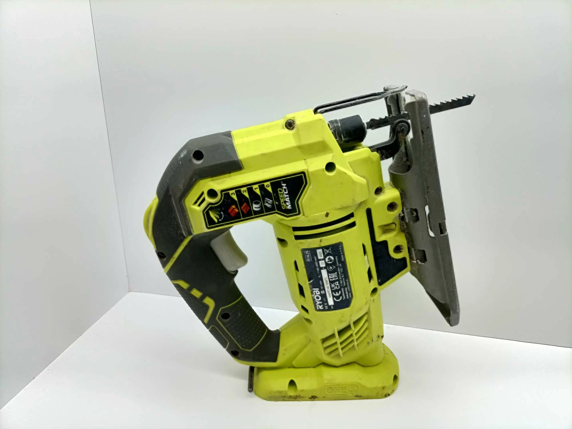 wyrzynarka-akumulatorowa-ryobi-r18js-one-marka-ryobi