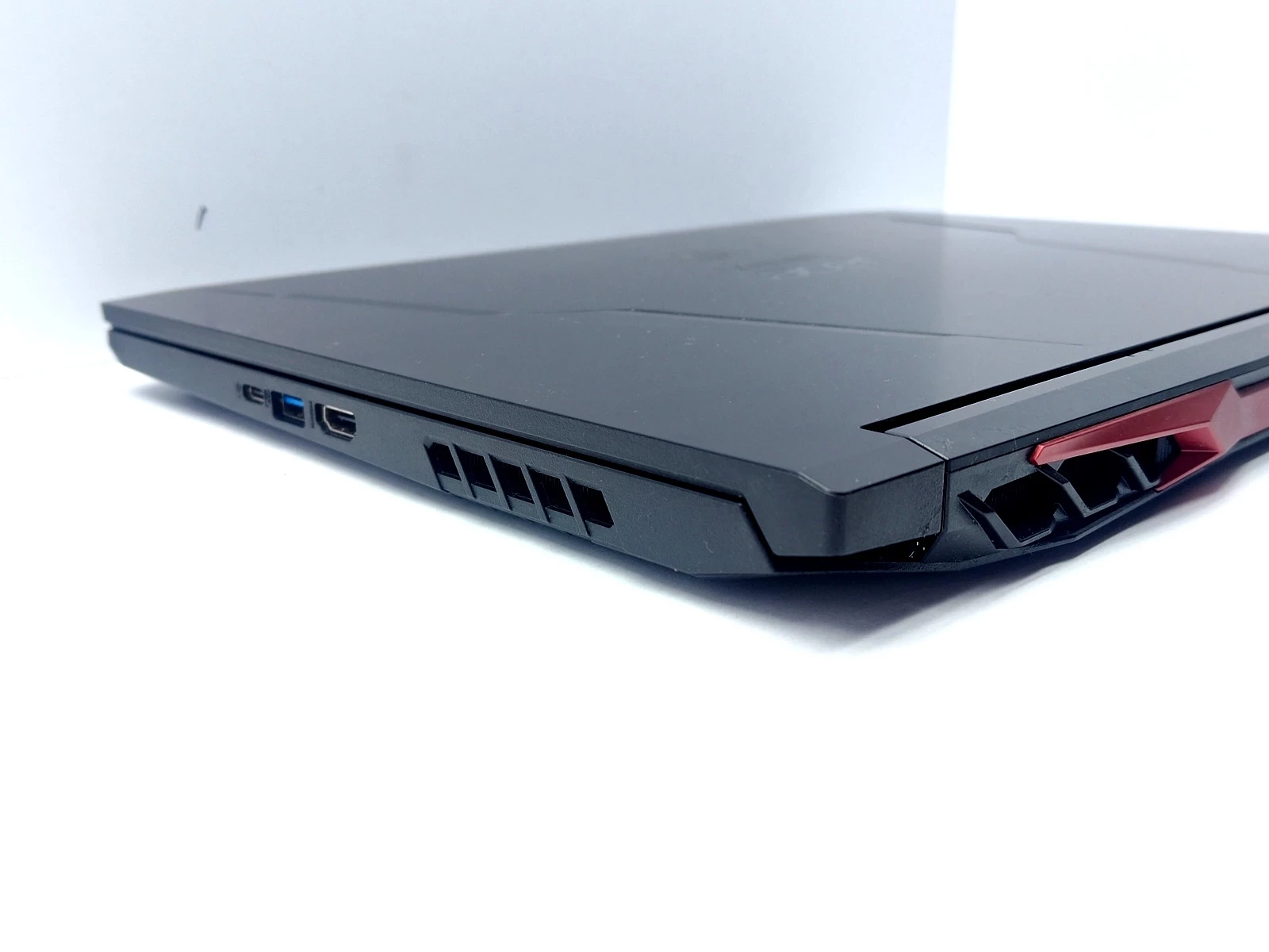 laptop-acer-nitro-5-n20c1-i516ramrtx3050512ssd-rodzaj-karty-graficznej-grafika-dedykowana