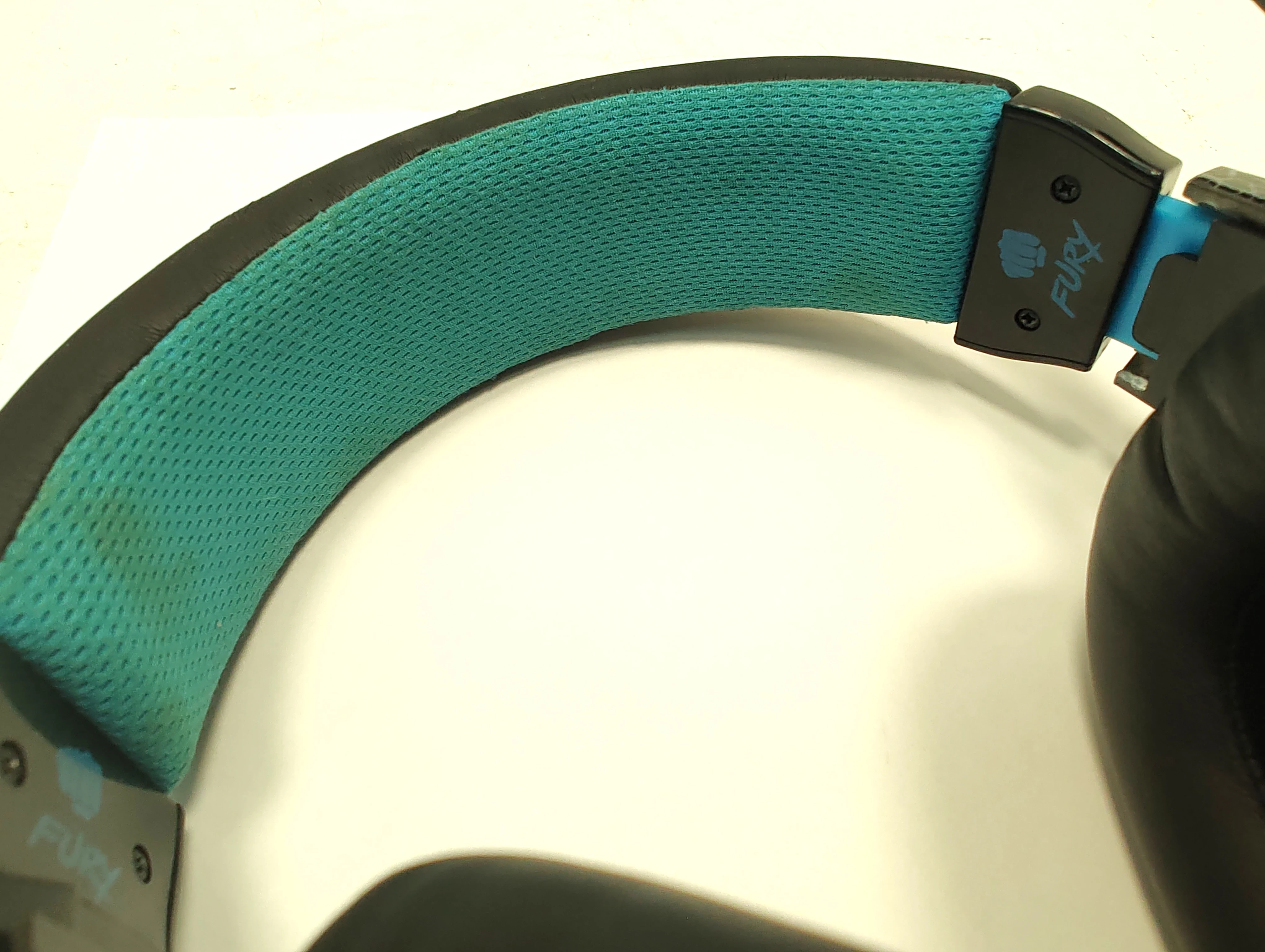 sluchawki-nauszne-fury-hellcat-kod-producenta-nfu-0863