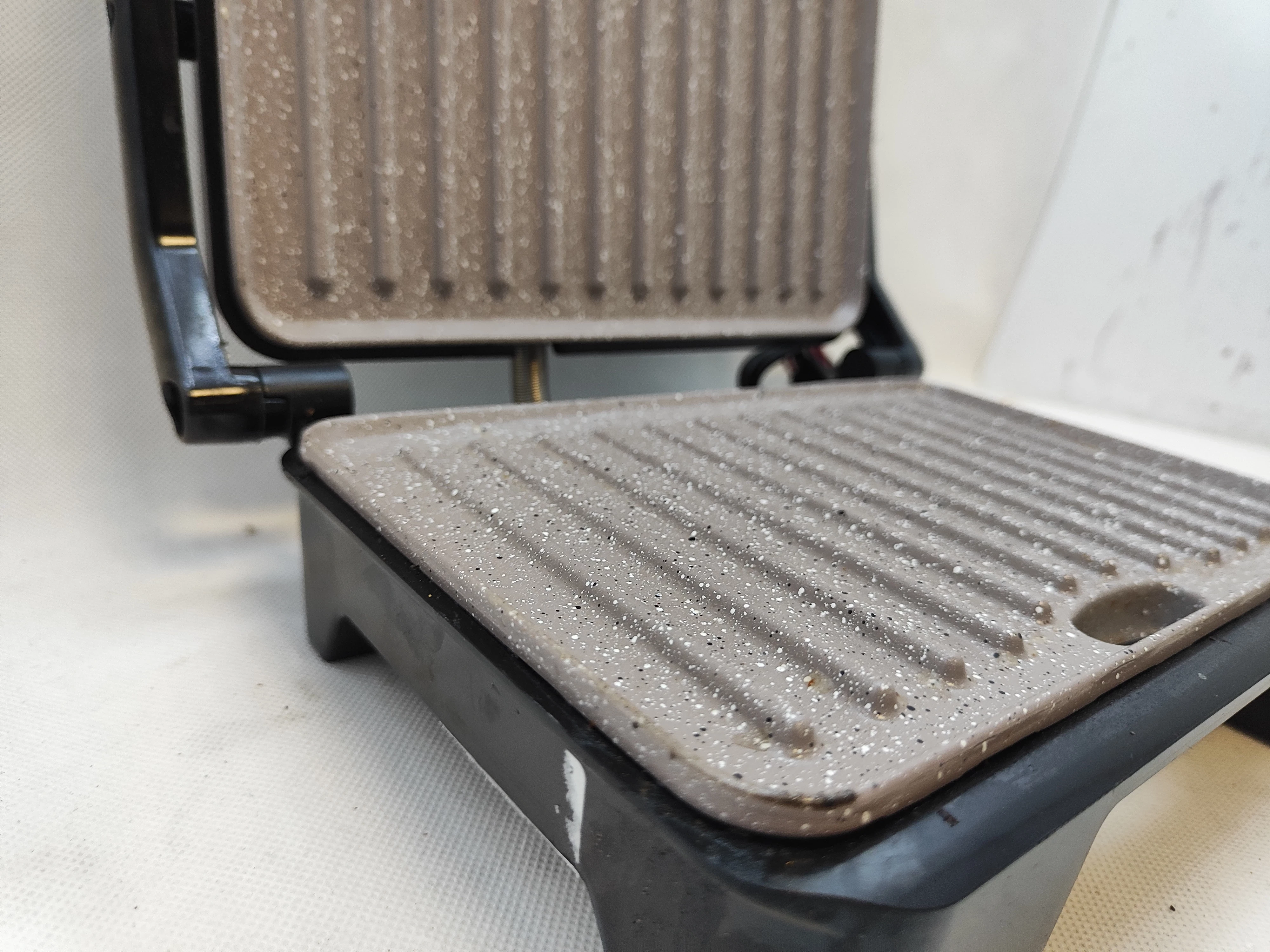 grill-raven-ege003x-stan-uzywany