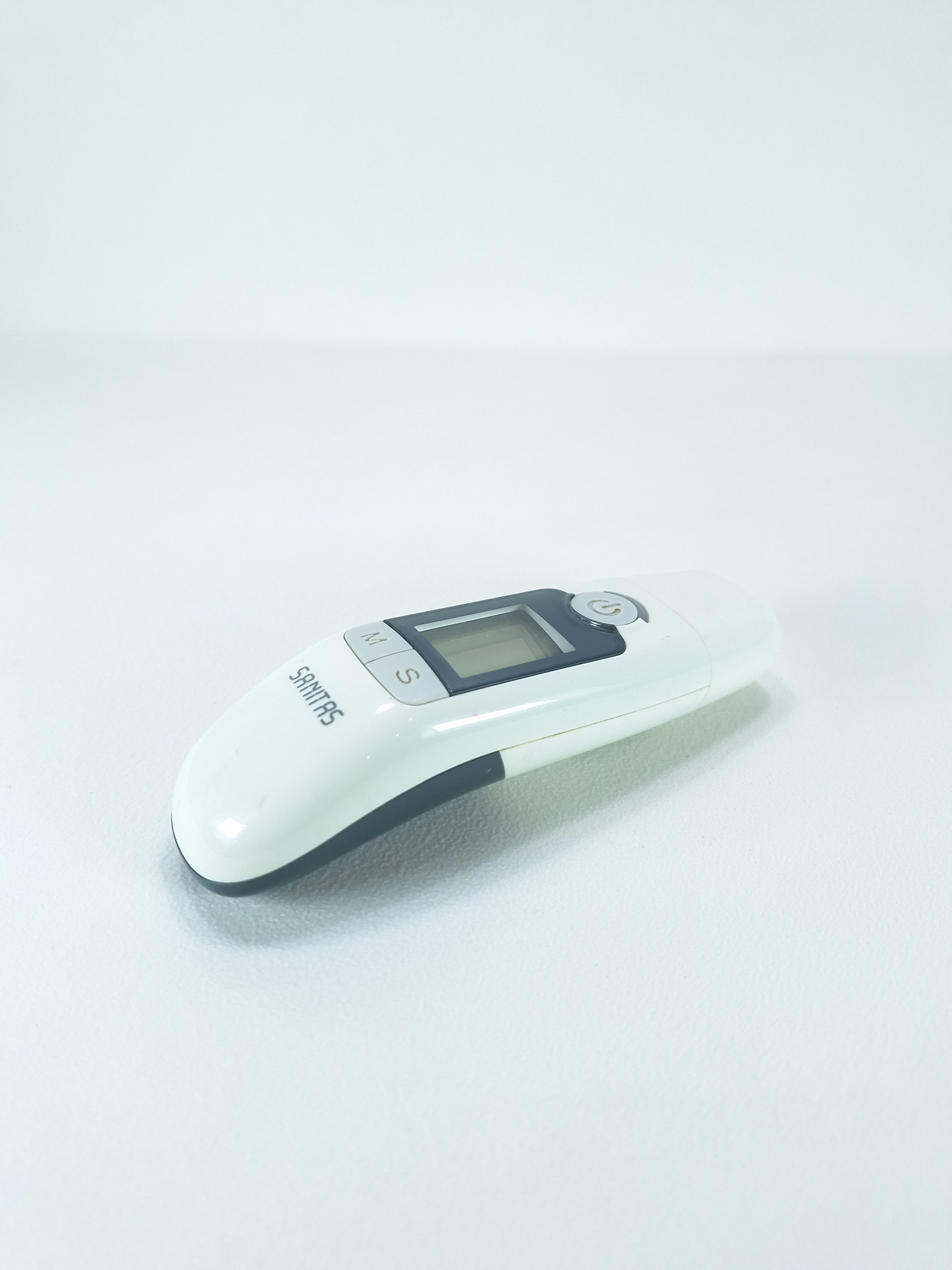 termometr-bezdotykowy-sanitas-ip22-ean-gtin-4211125793944