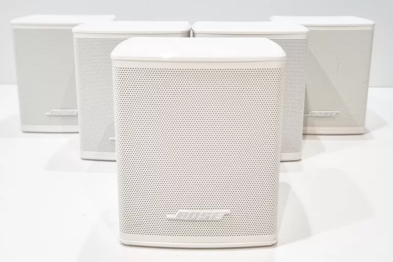 bose-acoustimass-6-seria-v-biale-stan-11323-2