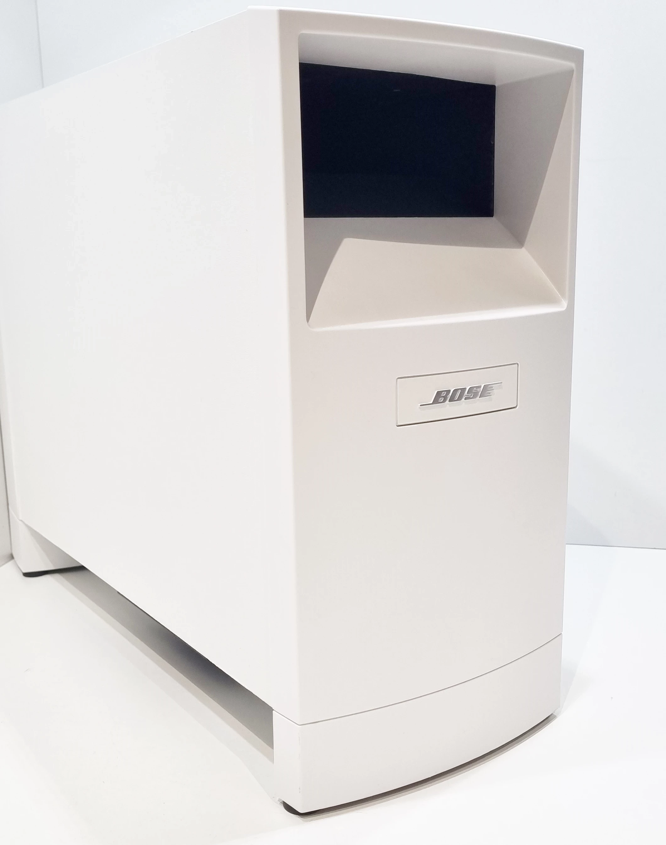 bose-acoustimass-6-seria-v-biale-model-acoustimass-6-seria-v