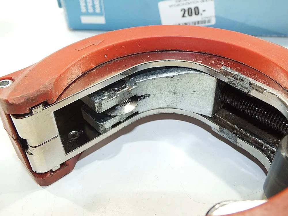 obcinak-do-rur-wydechowych-28-67mm-z-grzechotka-pud-product-id-76c8b79e-4bdf-401e-bb91-48fa766e4807