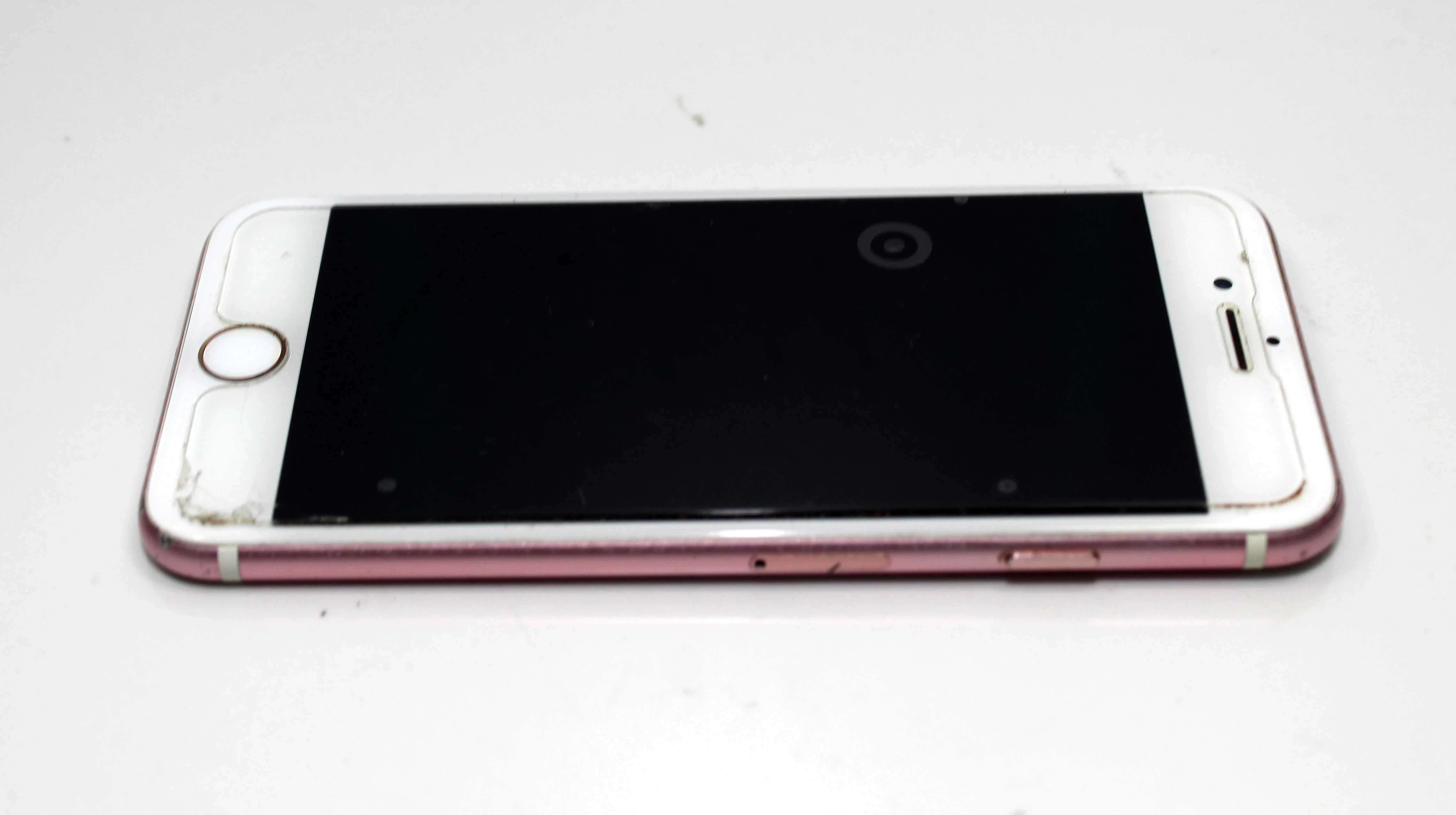 smartfon-apple-iphone-7-2-gb32-gb-rozowy-bat69-opis-stan-uzywany