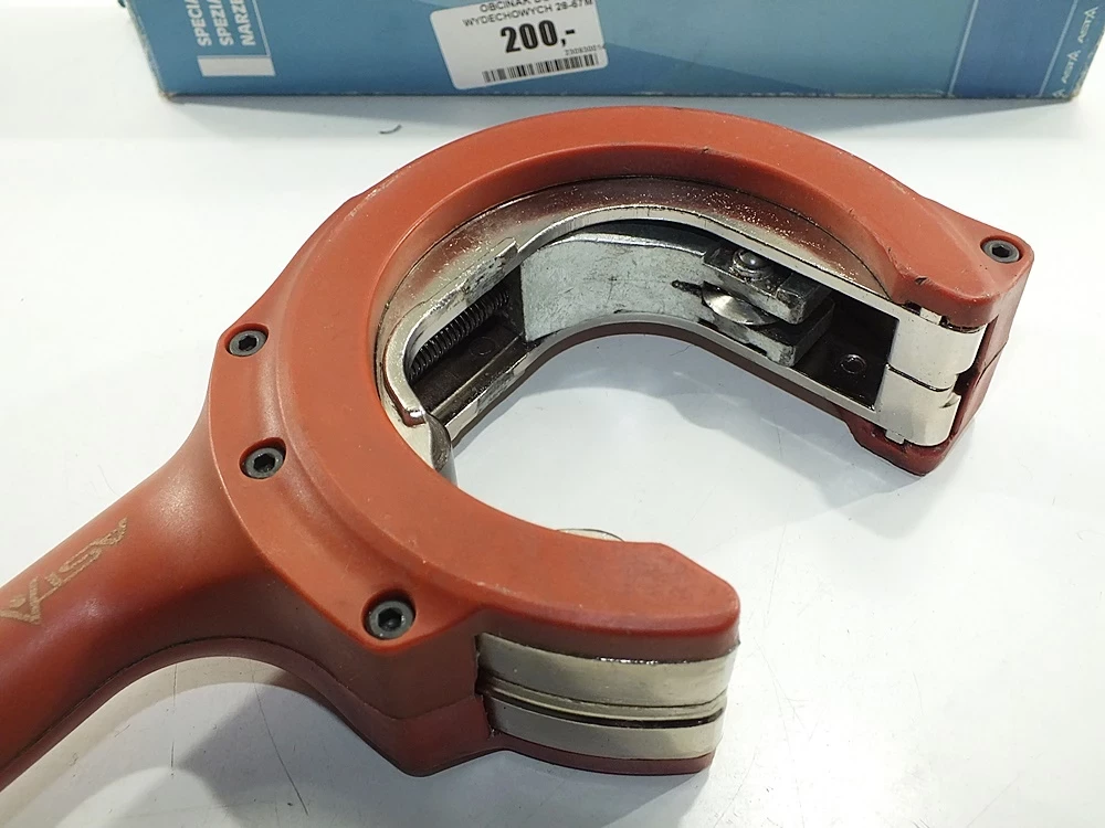 obcinak-do-rur-wydechowych-28-67mm-z-grzechotka-pud-marka-asta