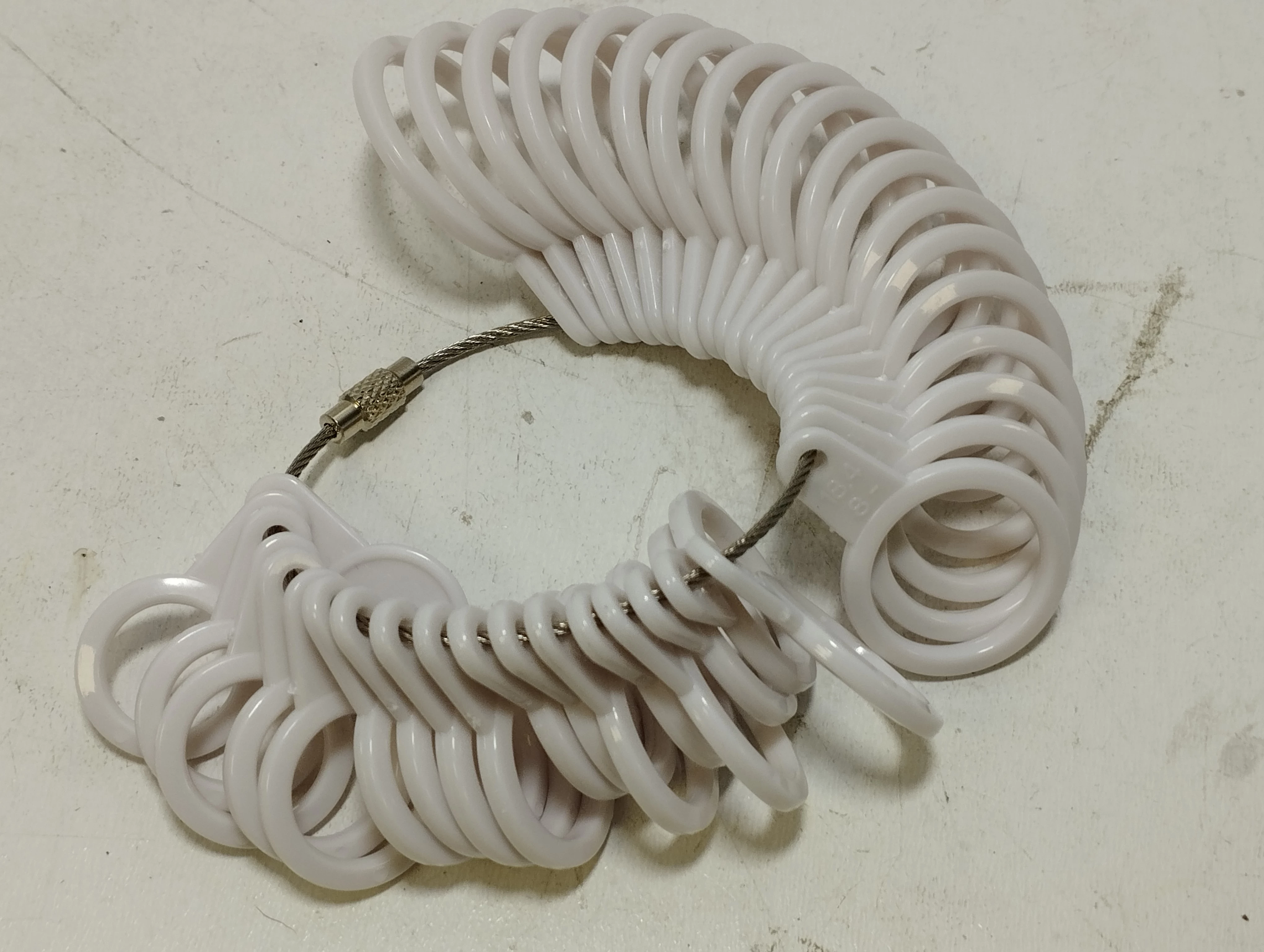 savicki-wasza-miarka-jubilerska-stan-uzywany