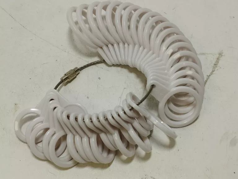 savicki-wasza-miarka-jubilerska-stan-uzywany