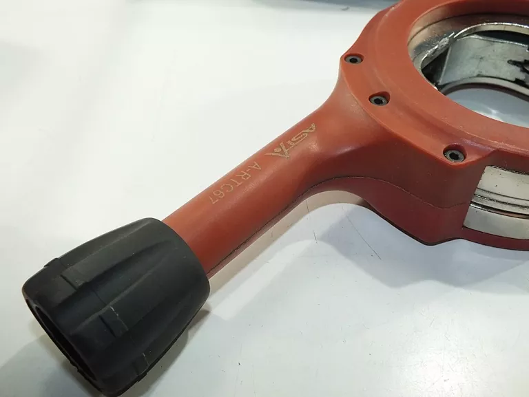 obcinak-do-rur-wydechowych-28-67mm-z-grzechotka-pud-ean-gtin-5901583514388