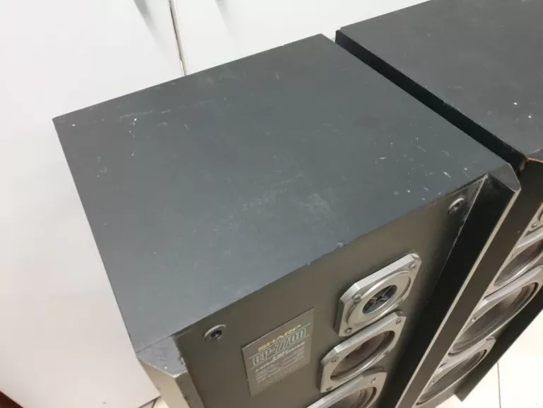 glosniki-kolumnowe-sharp-cp-7700-dwie-sztuki-250w-kod-producenta-cp-7700-mk2