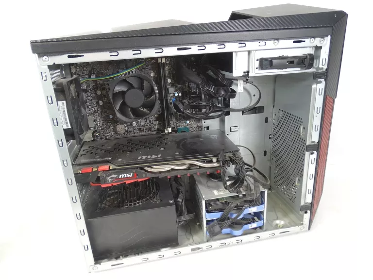 LENOVO LEGION Y520T-25IKL I5-7400 GTX 1080 8 GB 1TB HDD 500GB SSD