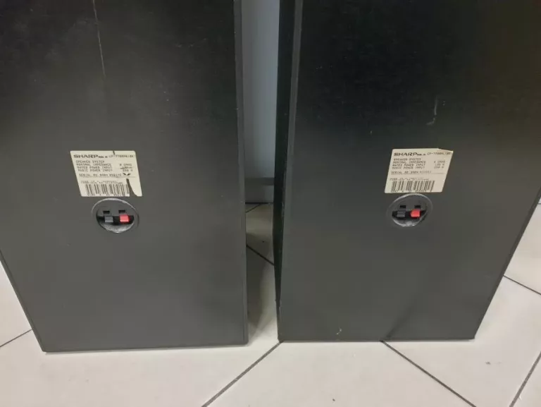 glosniki-kolumnowe-sharp-cp-7700-dwie-sztuki-250w-model-cp-7700-mk2