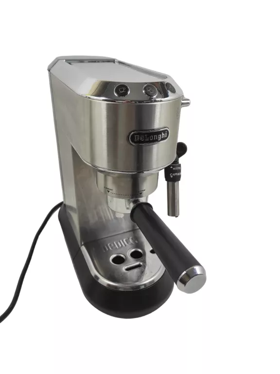 EKSPRES CIŚNIENIOWY DE'LONGHI DEDICA STYLE EC685.M