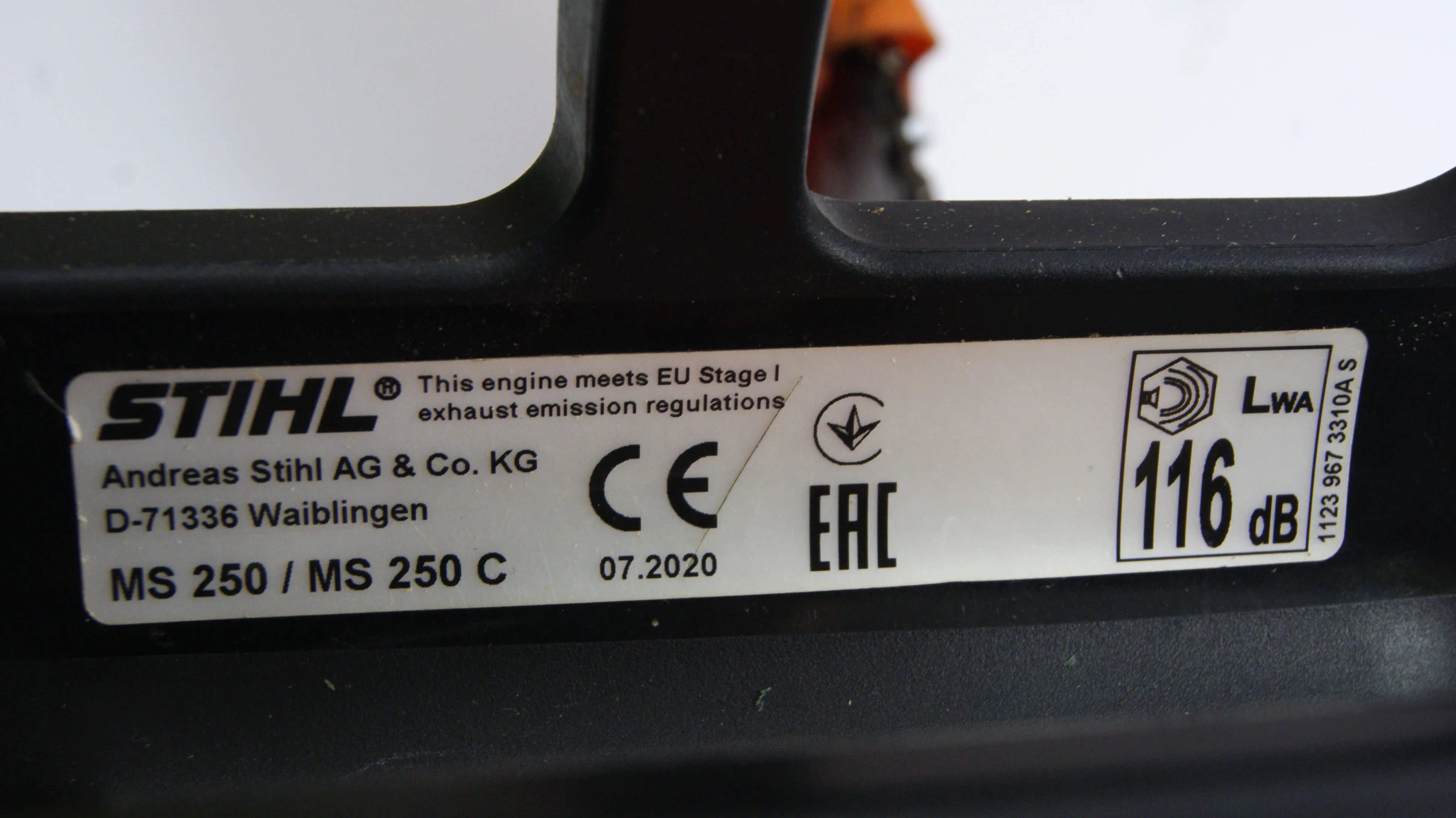 pilarka-stihl-ms250-2020r-marka-stihl