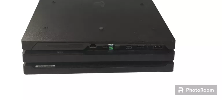 KONSOLA PS4 FAT 1TB PRO + 2 PADY + KABLE