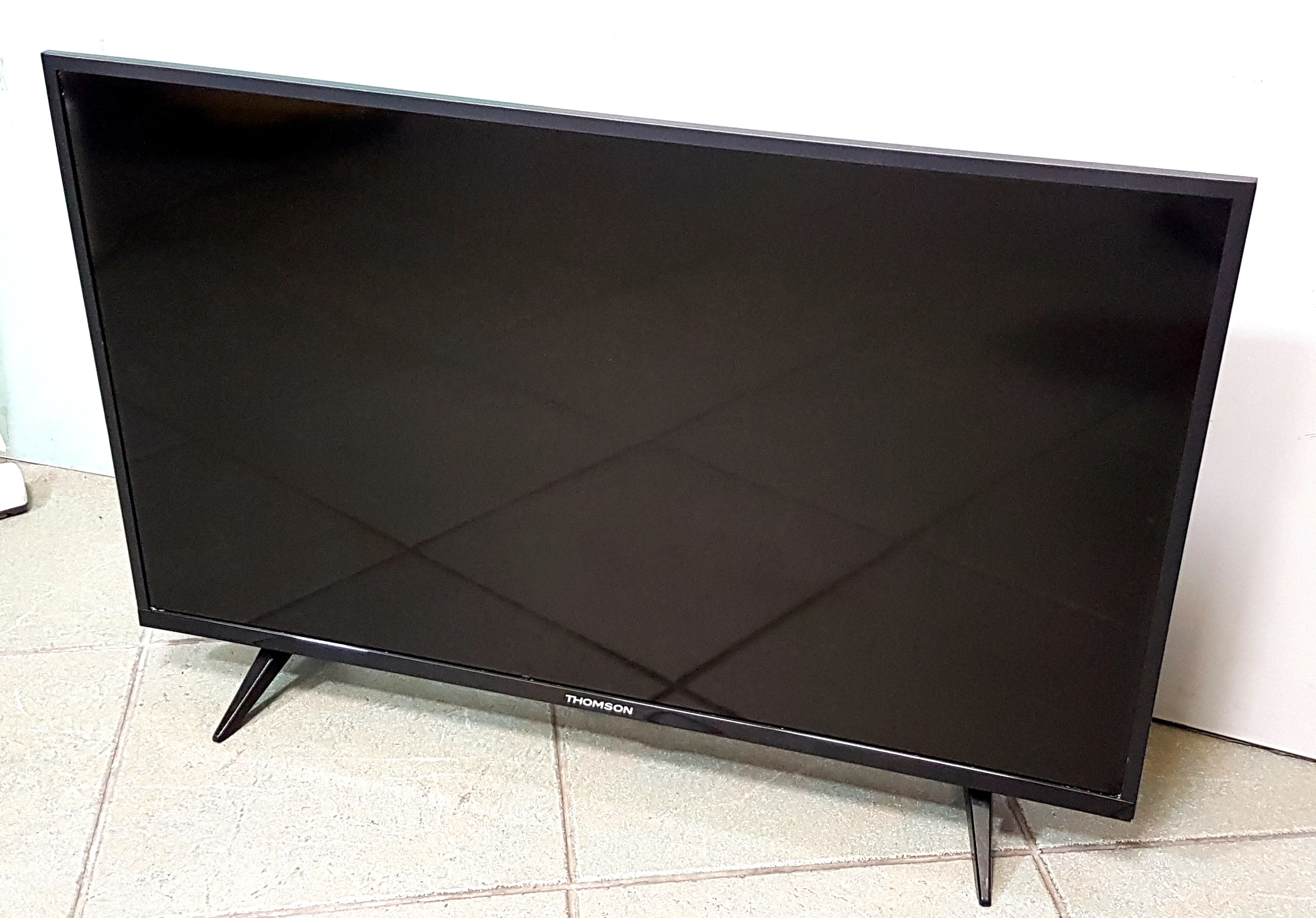 tv-thomson-32hd5506-32-cale-smart-tv-hd-ready-kod-producenta-32hd5506