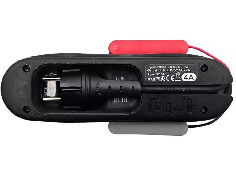 PROSTOWNIK DEFA SMART CHARGE BATTERY CHARGER 12V 701515